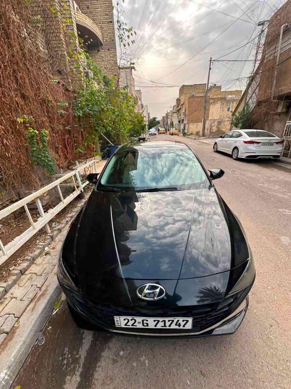 هونداي النترا ٢٠٢١ امريكي لمتت فووول للأخير بدون داخل بدون ايرباك كير و محرك مكفولات محرك ٢٠٠٠ تنفس طبيعي. و بيه منضومه غار بعده ب ضمان وتمشيك ب ٥٠٠ سياره ماشيه قرابه ٧٠ الف م  ب خارجي.
موصفات
بصمه تشغيل + بصمه دخول
اشاره ترحيب
فتحه سلايت
كشنات جلد  و داخل مميز لونين
تحكمات ستيرن
رادار امامي خلفي و جوانب يعني ٣٦٠ درجه
مانع تصادم
كامره خلفيه قلابه
ثلاث انضمه قياده
تثبيت سرعه
اشاير ب مري
مري حساس
سياره رقمه اربيل بسمي. تحويل اي وقت يعجبك
حادث سياره ناشره ب صور و هناء نصبغ باب سايق بيه هسه شخط بسيط ب باب يعني ابيعلك سياره بيه صفحه و بنيد.
مكان سياره بغداد الشعب
سعر سياره ١٣٠$ وبيه مجال بسيط كلش
رقم /***********

سيارة جديده ما نقصها شي
