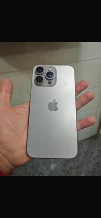 آيفون ١٥ برو ماكس • ٢٥٦ • تيتانيوم