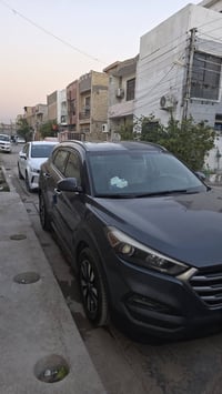اخوتي الأعزاء سياره توسان لون فيلي ٢٠١٨ ماشيه ٤٣ ميل قابل للزيادة  الض...