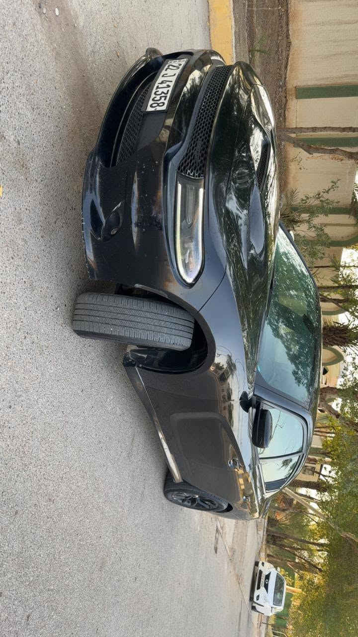 السلام عليكم 
جارجر موديل 18 امريكي رقم اربيل فول واحد على واحد  فور ويل حادثها مع الصور  ليبل انت طلعها السعر مناسب 
العنوان بغداد تقاطع نهروان 
***********
