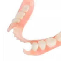 أطقم متحركة • كلية طب الأسنان • مقابل مستشفى الحسين