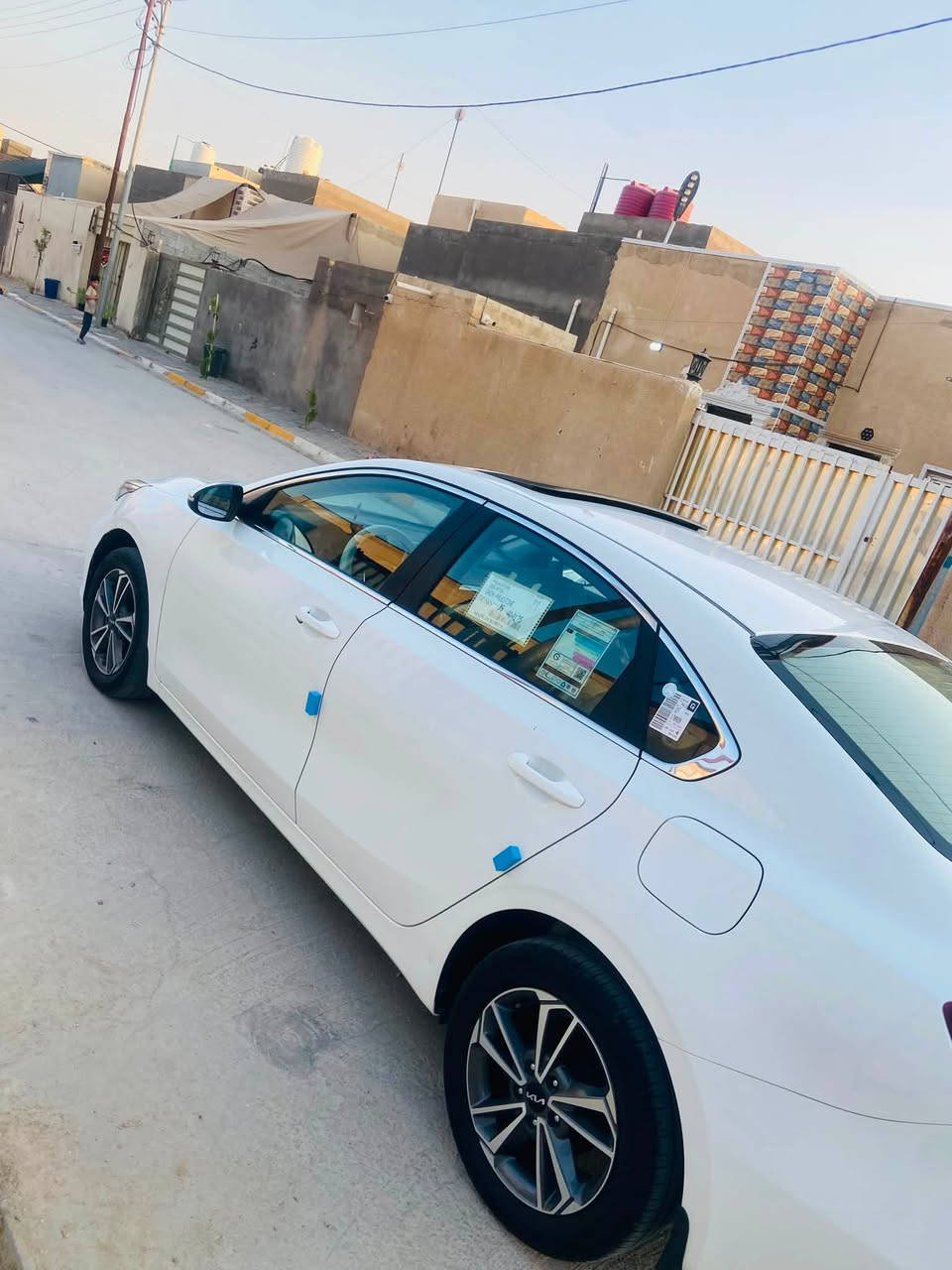 سيراتو موديل 2024 ماشيه 42 الف السيارة باكيت كفالة فول✅فتحه تحكم ستيرن حساس امامي تبريد قطعتين محرك 2000 رقم بغداد هزة وسنوية جديدة مداور ثاني يوم الاستفسار الاتصال ع الرقم ***********
