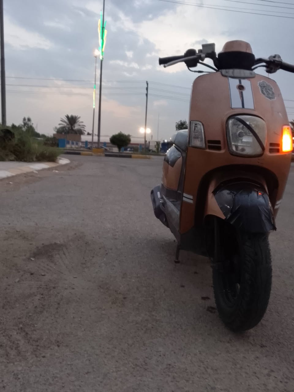 بوليس • مكينه • مكاتبه