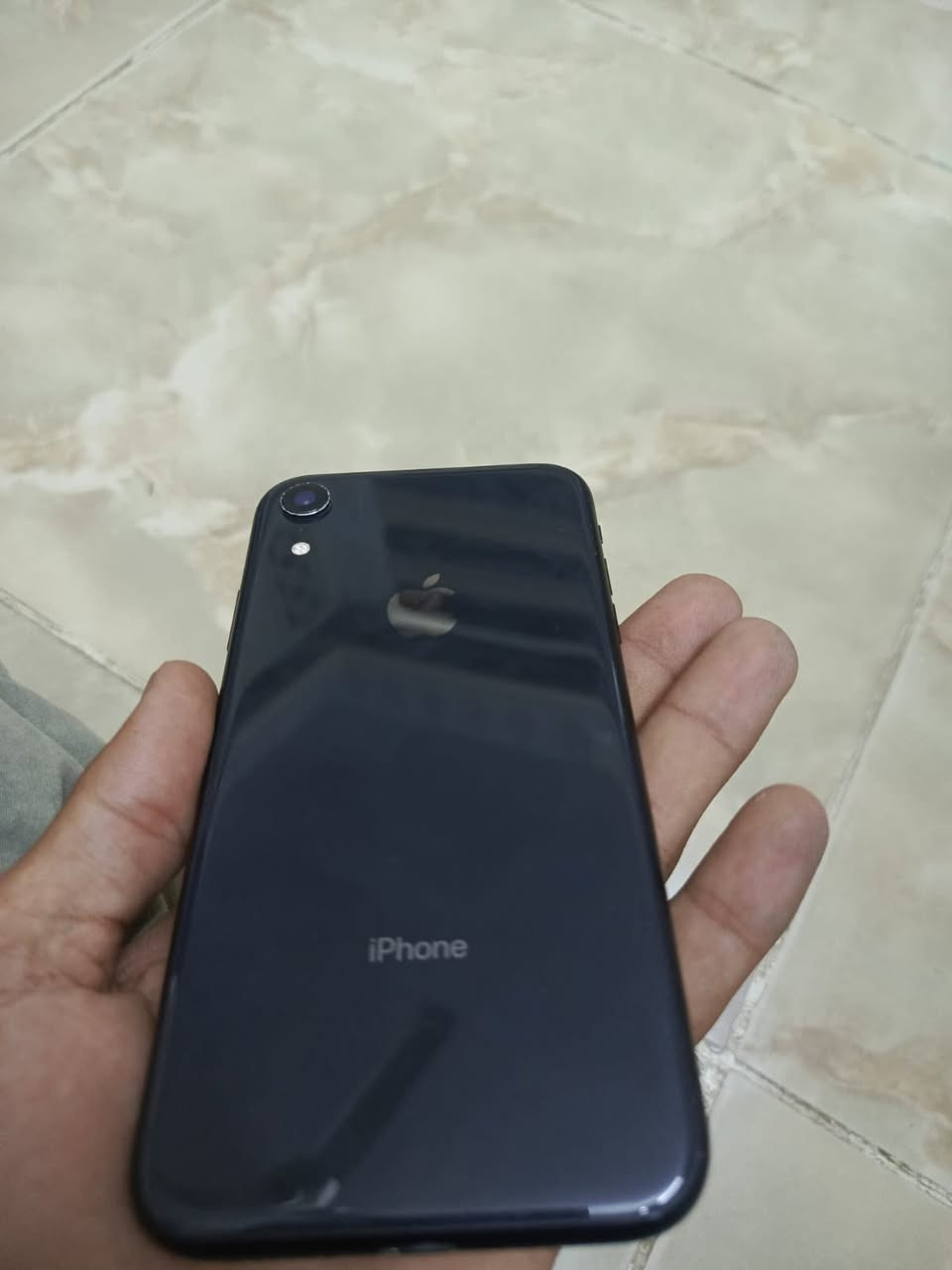 جهاز اكس آر نهايته 100. بطاريه ٧٣ بي بي ضربه بل شاشه ما مئثر كامرات شغاله وفول شرط أنطيك وفيس إيدي شغال كلشي شغال بي بس افطر بي بشاشه  ما مئثر رقمي ***********
