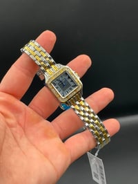 ساعات • واتساب • خاص