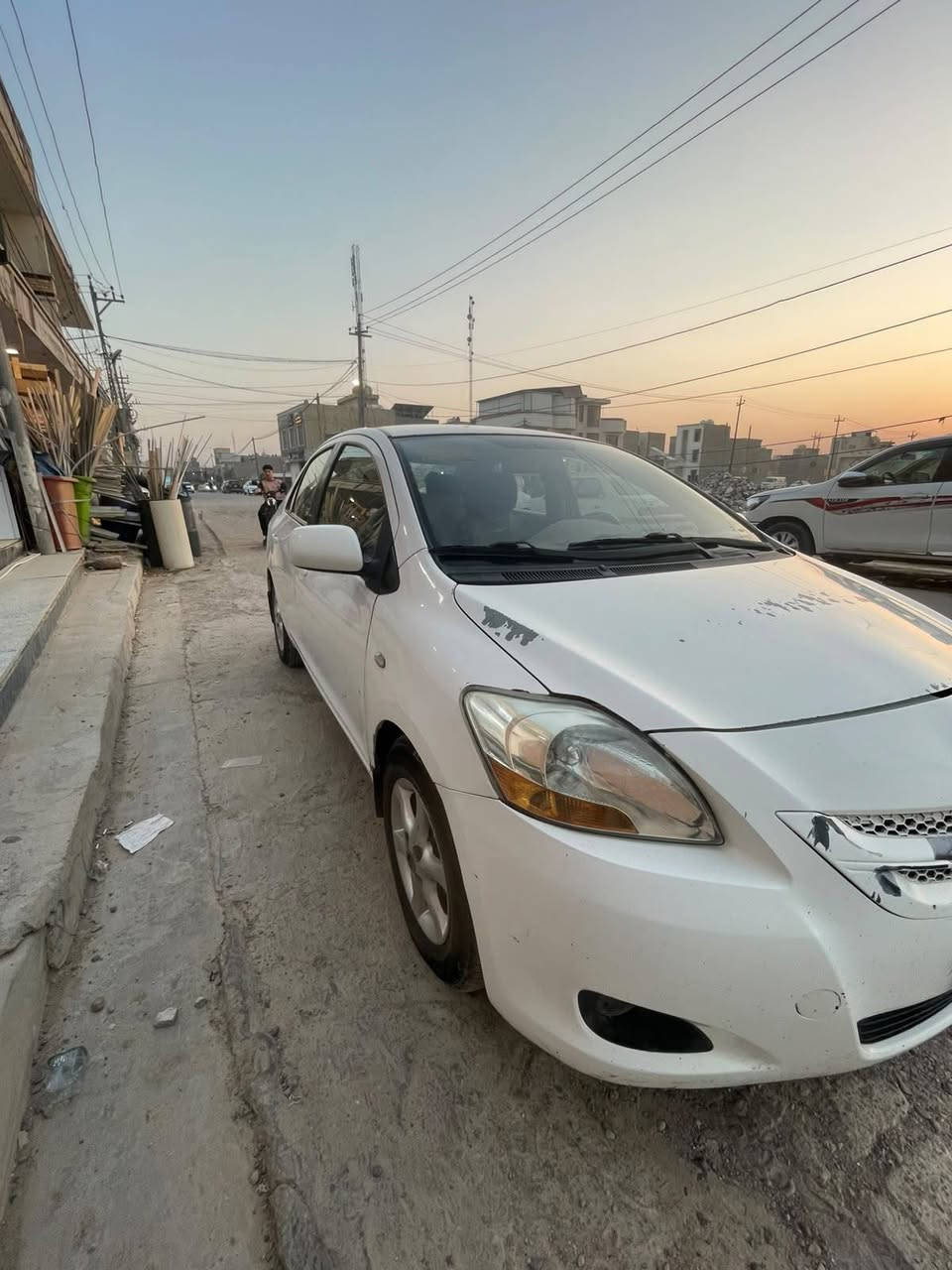 كوريه يارس للبيع
مديل 2007 
محرك 1500
كير ومحرك مكفولات 
تبريد بي شويه ضعف 
ب60
صور السياره  كله موجوده 
مكاني بغداد الدوره حي دجله 
***********
