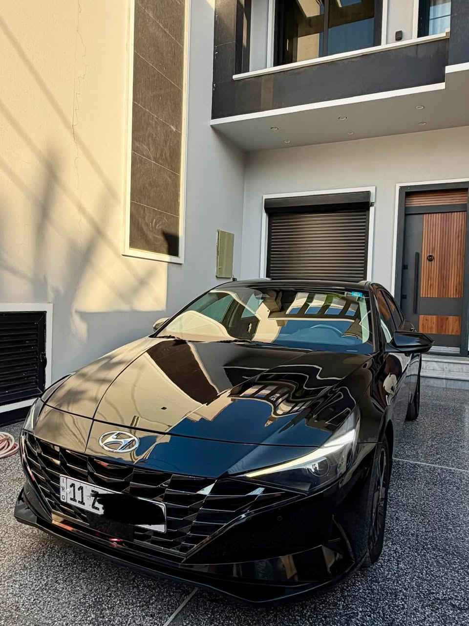 النترا هايبرد للبيع
موديل 2023 
بيها صبغ جاملغ وبنيد وبل جاملغ الخلفي 
بدون دواخل 
فول مواصفات عدا الفتحة 
السعر 128 
مكان السيارة بغداد السيدية 
للأستفسار : ***********
