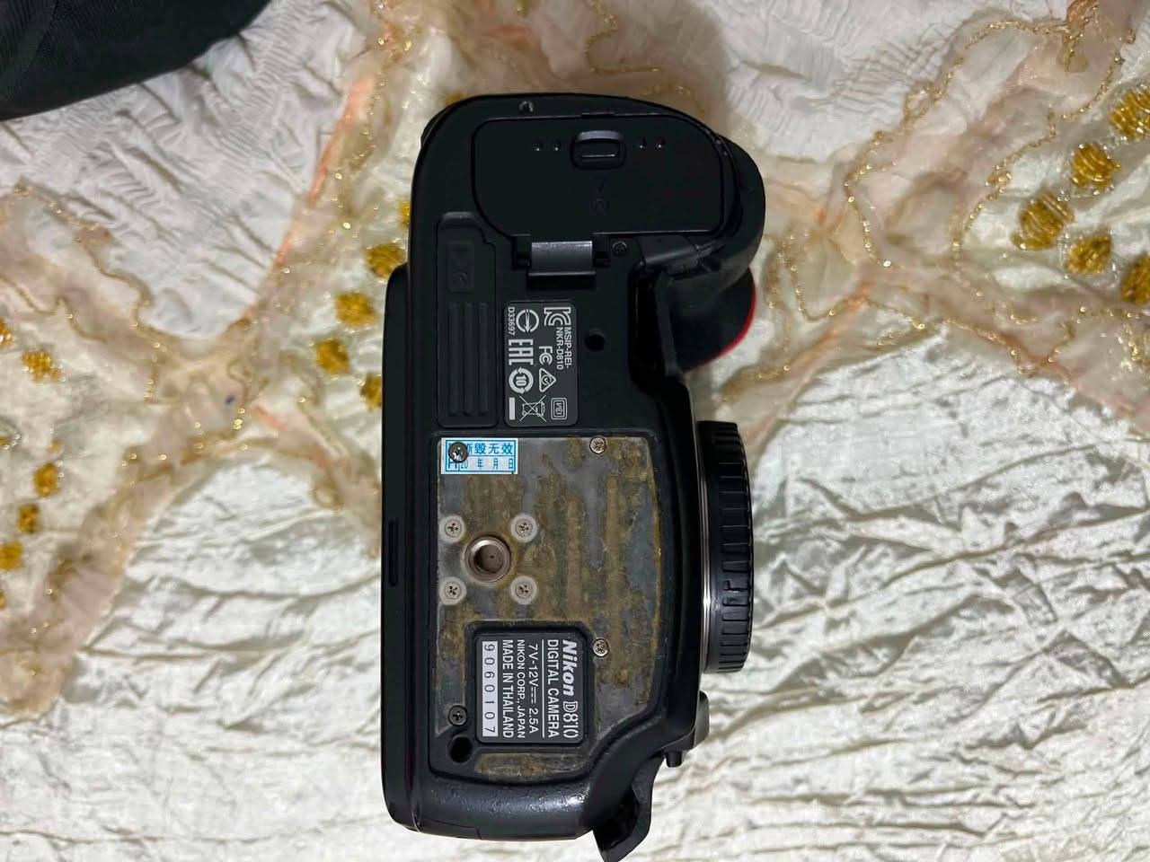 معروض عندي بدي D810
الشتر 110 ك
السعر 500 الف 
صاحب رقم صاحب الكاميرا

‭***********‬
