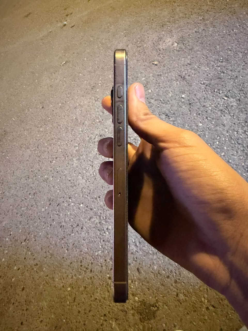 آيفون ١٦ برو ماكس • ٢٥٦ • بطارية ٩٤٪