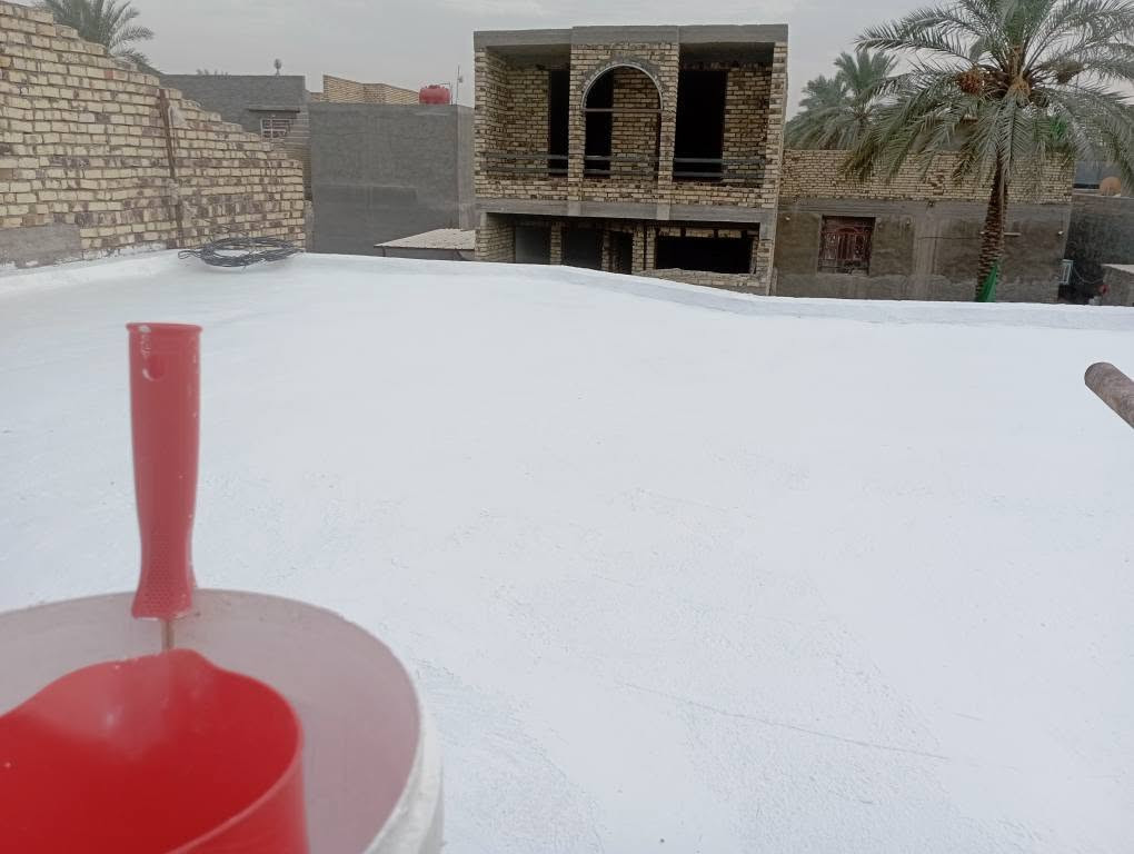 عزل أسطح • ضمان ١٠ سنوات • حلة