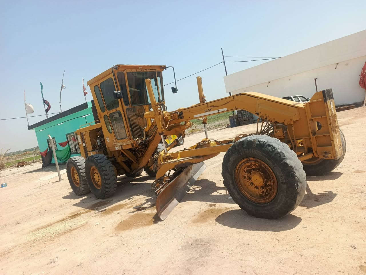 كريدر موديل 79حجم 140 للبيع بسعر مناسب الشري يتصل   ***********
