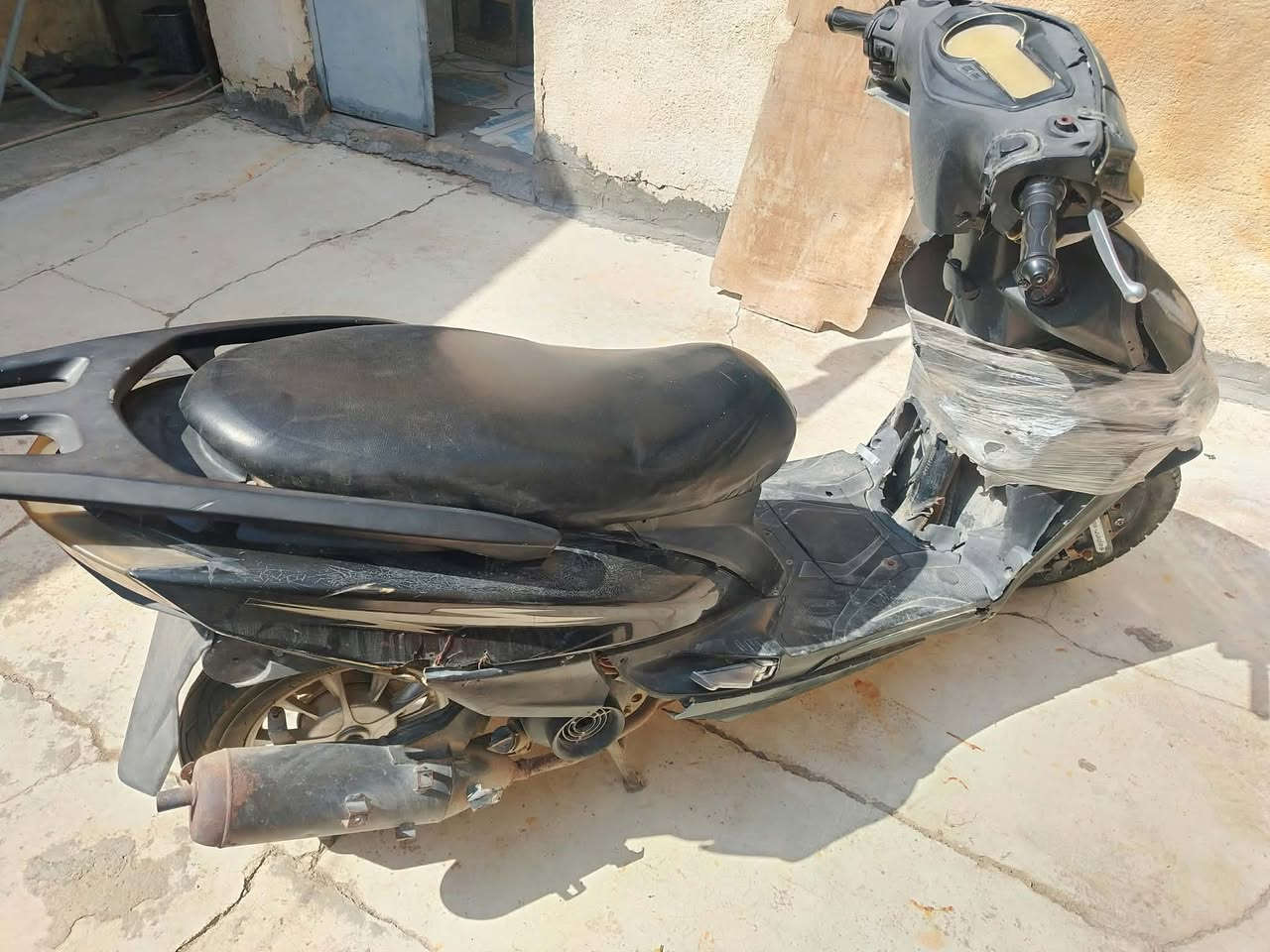 سكنس • تشتغل • هندر