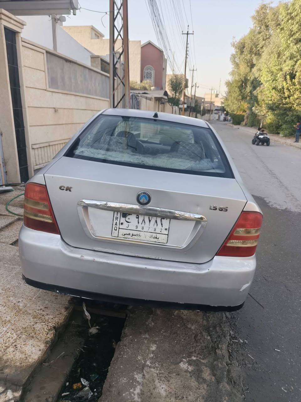 السلام عليكم 

سي كي (توماتيك) رقم بغداد مكينة شرط عمرتها كامل على ايدي قبل شهر كير شرط كهربائيات شغالة صبغ احزام وبيها تقحيل كدام العين 
للبيع بل نقد والقسط  
للتواصل ***********
