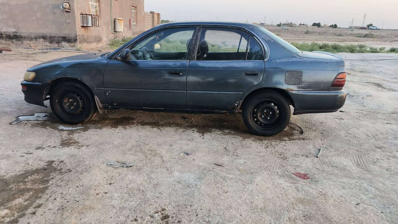 سياره للبيع كورلا موديل 92 مكينه وكير 1800جداد كير عادي حداديه جديده مكفولة كص ونقل جثه ولضربه لقويه كهربائات كلها شغاله سنويه نافذة تحول مباشره سعر 38 وبيها مجال مكان ناصريه غراف ***********
