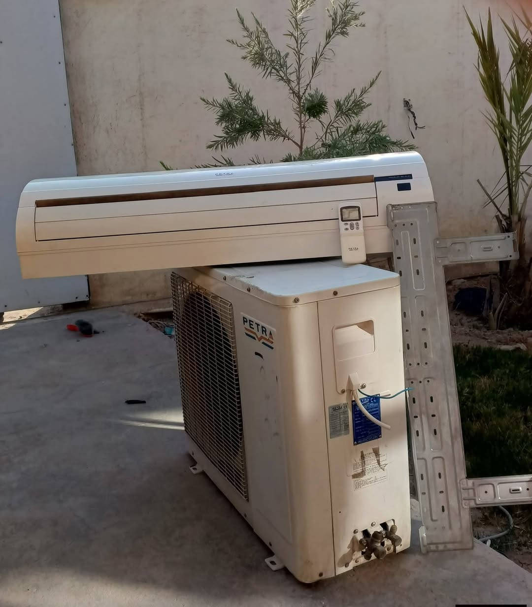 السلام عليكم للبيع سبلت 2 طن بيترا اردني وليس صيني الله شاهد بي تبريد ثلج وبالعافيه على الياخذه غاز مقفول نقصه فقط واير وبواري  وخرزه وحده السعر 350 وبي مجال الدوره هور رجب
للأتصال ***********
السلام عليكم للبيع سبلت 2 طن بيترا اردني وليس صيني الله شاهد بي تبريد ثلج وبالعافيه على الياخذه غاز مقفول نقصه فقط واير وبواري  وخرزه وحده السعر 350 وبي مجال الدوره هور رجب
