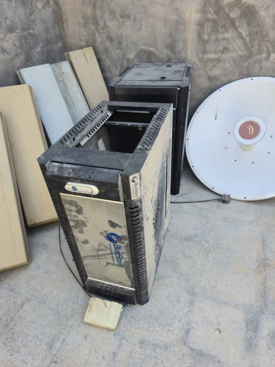 سكاتر ARC عدد 5 مع 912
+
سكاتر مايكروتك عدد 2 مع 912
+
دش مع تك ميموسا بسعر 225
+
راك 4 يونت بسعر 25
راك 6 يونت بسعر 35
مكان كربلاء ظهر مول الحارث
*********** كربلاء, العراق
