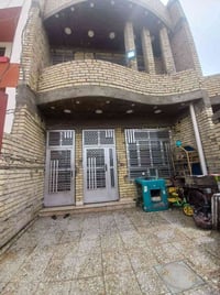 بيت زراعي ٢٥مساحه ١٢١متر الواجهه خمسة ونص والنزال ٢٢متر يتكون من كراج ...