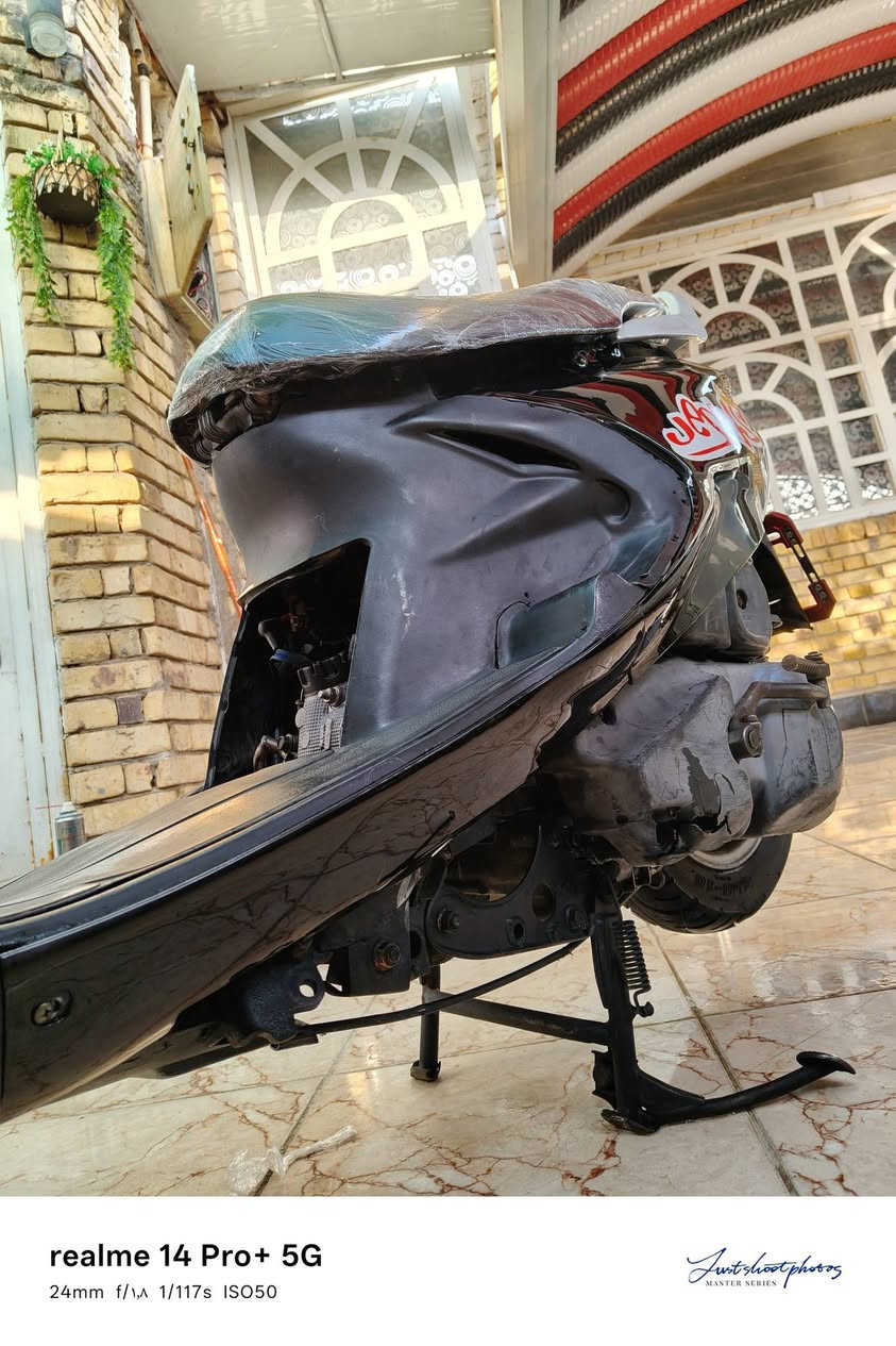 فراشه نثيه مكينه مامفتوحه لاتنقيص ولاتبخير كفر تجاري جديد زلغ مابيه كلشي شغال بيها سلف هندر لايت اشاير بكلايت مابيها نقص 600 وبيها مجال مكاني القرنه الشرش ***********
