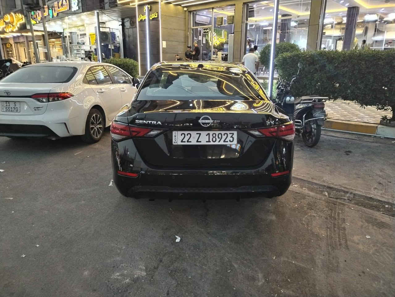 السلام عليكم
نيسان سنترا 2024 
فول مواصفات عدا الفتحه
ضرره موجود بصور 
مكان السيارة الانبار الفلوجة
السعر 165 وبيه مجال 
***********
