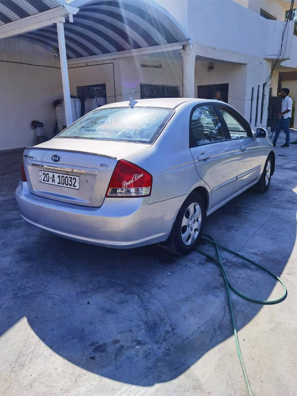 السلام عليكم سبكتره للبيع سيارة نضيفه محرك كير كفاله تخم تاير تبريد ثلج ❄ رقم ديالئ دولي بسمي تحويل ثاني يوم مصبوغه عام جماليه والفيديو موجود مكفوله من كل ضربه السعر 80 وبيه مجال  المكان ديالئ بعقوبه *********** الاتصال او  واتساب
