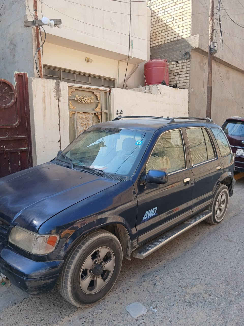 السلام عليكم سبورتج مديل 1994 مكفولة من الصبغ ولضرب 
ابلدي رقم انكليزي بغداد بسمي كير اوتماتيك سعر 42 او بيهة مجال حك الجية مكاني بغداد رقم ***********
