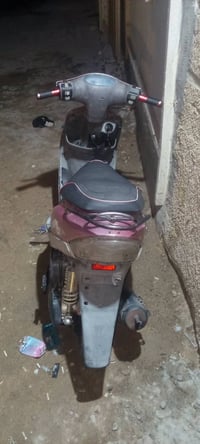 س ع دراجه 120ماكس هندر واحد سلف شغال بس يرادله شخاطه مكينه كلش نظيفه ت...