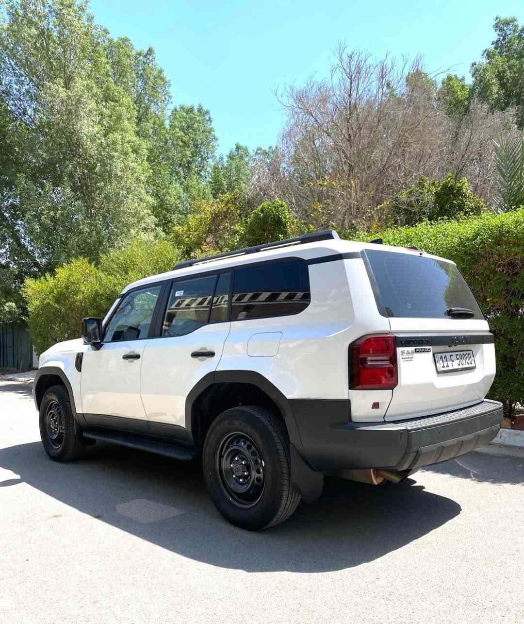 للبيع Toyota Prado 2025

✨ برادو وكالة ساز | Toyota Prado
🤍 لون أبيض أنيق
📅 موديل 2025
🛣️ ماشية 4,816 كم فقط
📍 رقم بغداد
🏢 السيارة على وضع الشركة
✅ مواصفات وكالة

🚗 سيارة راقية، عملية، وتجمع بين الفخامة والقوة.

📍 موقع : بغداد
📞 للتواصل: *********** بغداد, العراق
