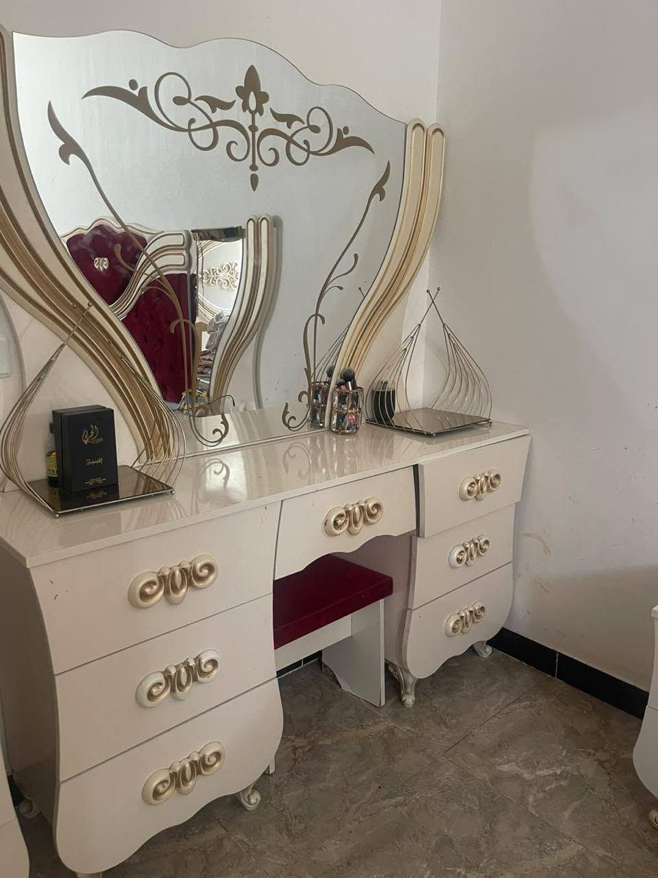 غرفه نوم • ضخمه • ٩ قطع