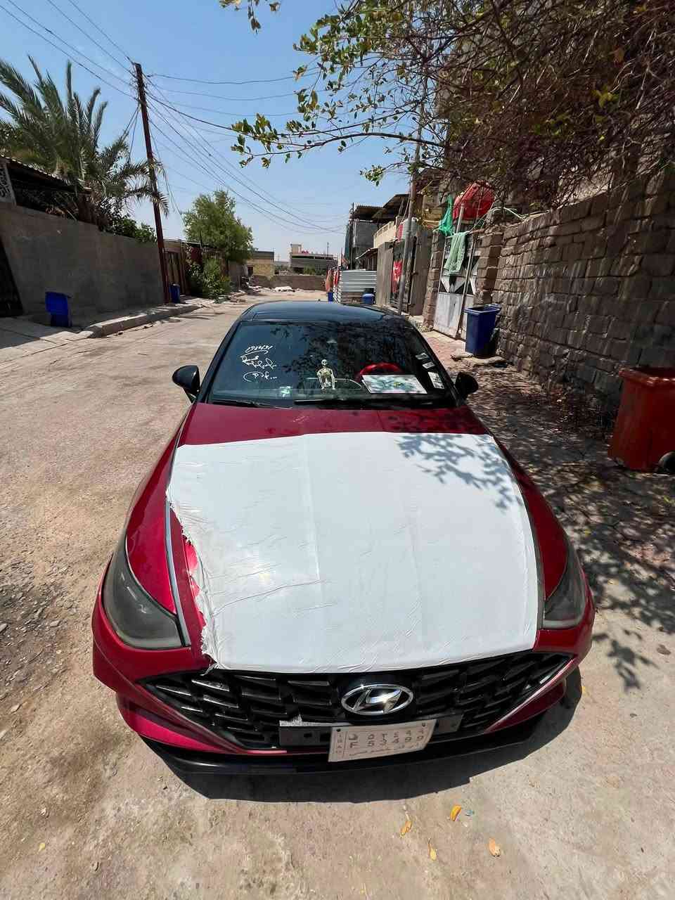 سلام عليكم سياره سوناته مديل ٢٣ فول مواصفات تيربو  سياره حره. جانت معوّقين وتحولت حره وين مايعجبك تسجل سياره كامله كم تخم تايرات جديد تبريد.  حداده.    مكينه كير كله نضيف سيارت. مابيه نقص. 
ودزلك رقم شاصي وطلع حادثه ماله بصيط 
( ***********)بيع مال مستعجل ١١٨وبيع مجال  قليل
