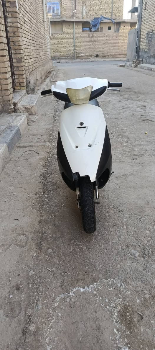 السلام عليكم شباب دراجه للبيع رياضي السعر 250 بيه مجال قليل الرقم ***********
