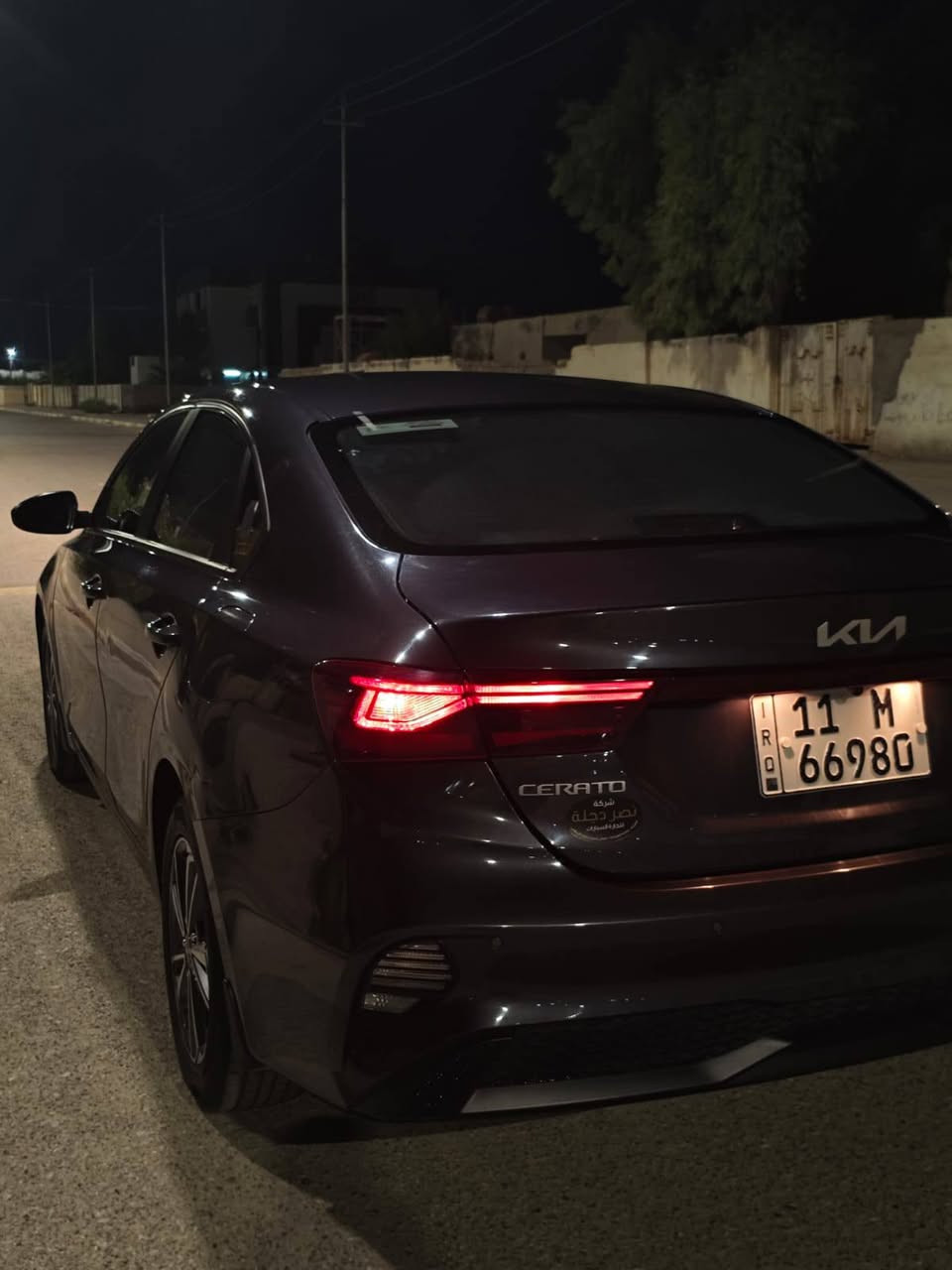 السلام عليكم ورحمة الله وبركاته 
للبيع سيراتو خليجي2024 الشركه الدوليه للسيارات
سياره نضيفه 
رقم بغداد أنكليزي هزه وسنويه جديده بأسمي 
محرك 1600 دوش 
تخم تاير وباتري جديد+ 5 ويل كب بلادي
فول تحكمات ستيرن + اشاير بل مري شفط
مكينه وكير مكفولات برغي ما مفتوح
السياره كفالة عامه. بيها شخط اصفير
ماشيه 50 الف
تبريد ثلج ❄️ 
السعر (160) وبيها مجال 
الاستفسار ***********
مكان السياره السماوة قضاء الرميثه
