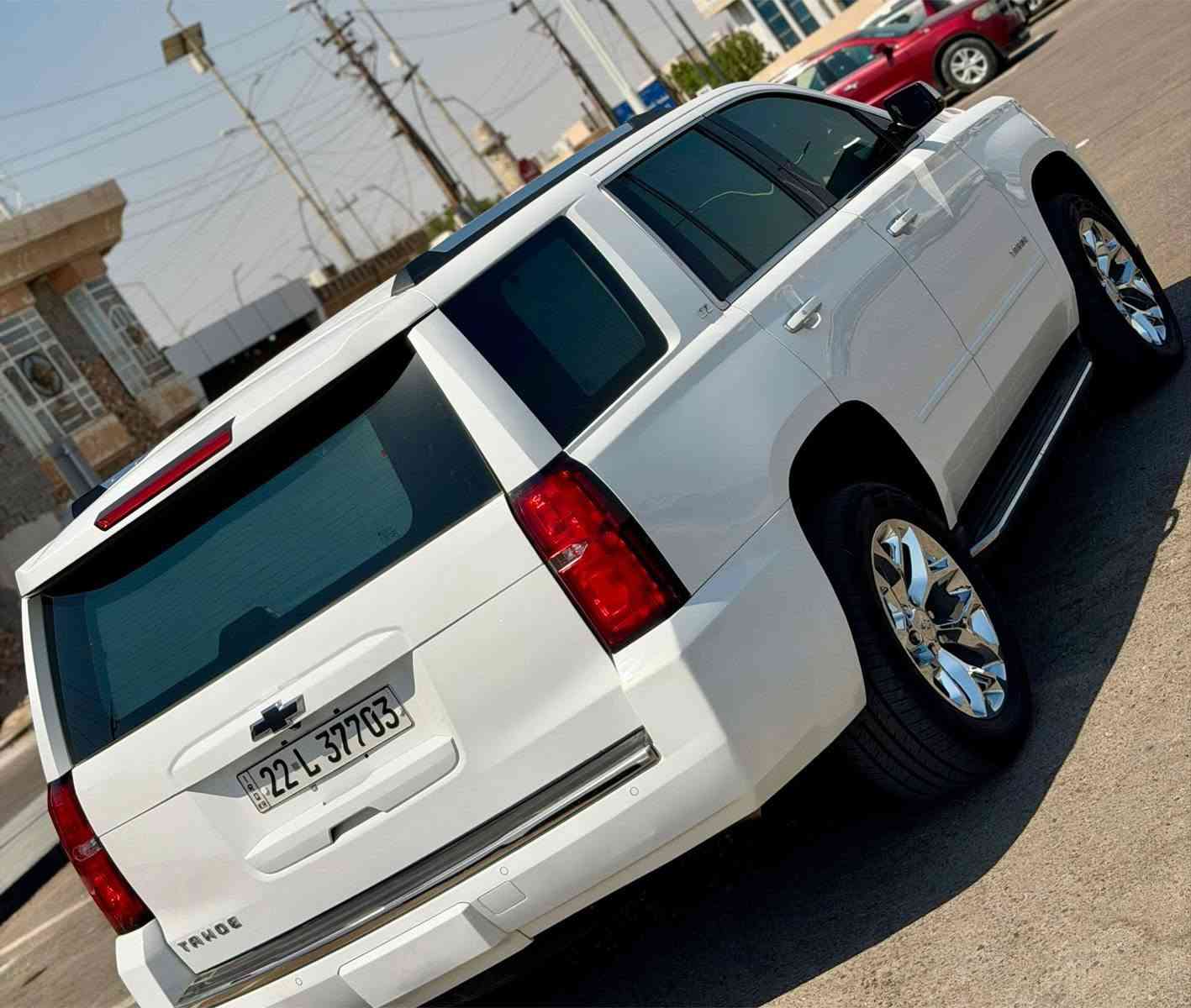 سلام عليكم تاهو LTZ 2015 لون ابيض  فول مواصفات 1/1 خليجي وكالة المنصور رقم اربيل. سياره بيه اماكن PDR 
وبيه بطل مبدل من الجهه اليسرى 
للاستفسار واتساب ***********
