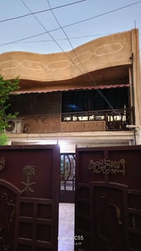 بيت • ١٢٠م • مربع باريس