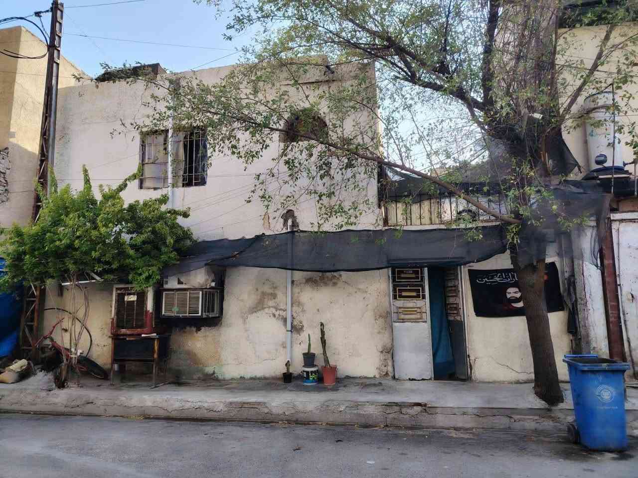 بيت 80 متر اماميه الجبه 10 متر والنزال8 متر  للبيع بل شعله بقطاع الثاني بصف الركن طابق ونص *********** السعر اتصل وبيك خير وتدلال

