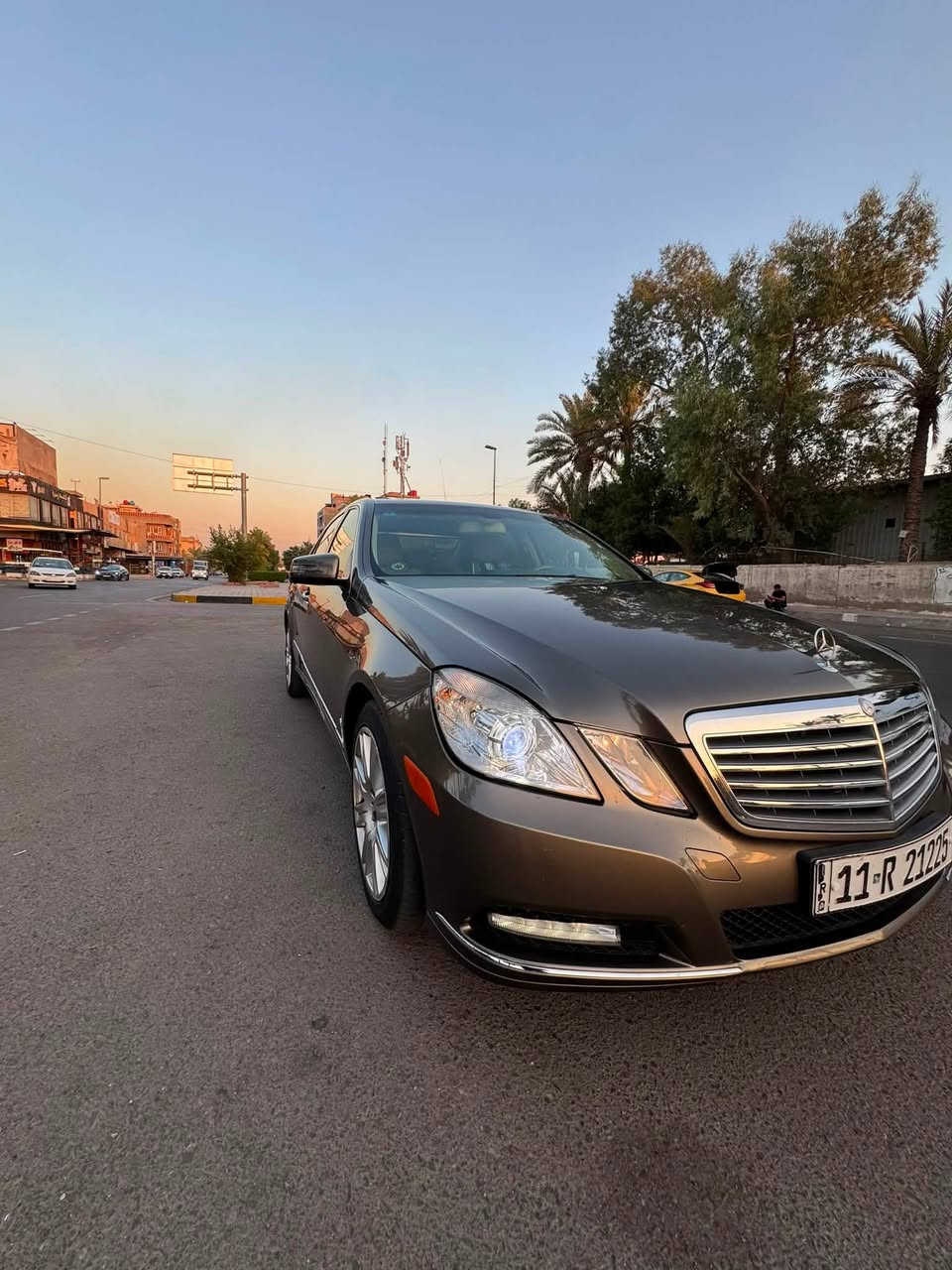 مارسيدس e350 موديل 2012 ماشيه 130 كم تقريرها غرق وما بيها اي عطل السياره وبيها صبغ بنيد وجاملغ اثر جراد المواصفات واضحه بالصور السعر 12800$ يعني 128 ورقه للاستفسار ***********
