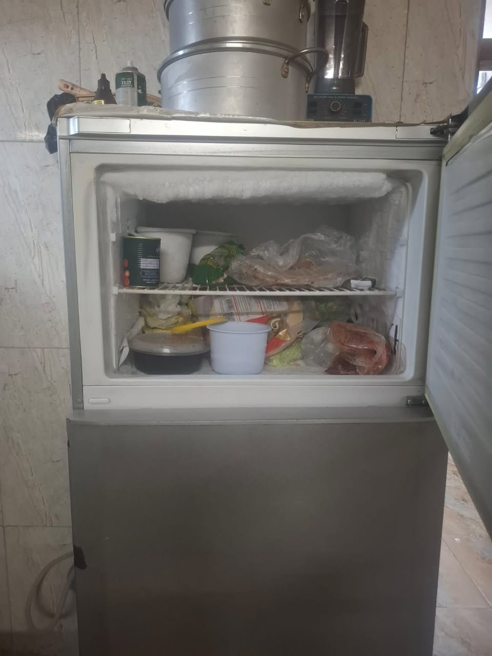 ‎ﺛﻼﺟﻪ ﺣﺠﻢ ١٨ ﻗﺪم.ﻧﻮع ﺑﻴﻜﻮا ﺑﻼدﻳﻪ اﻟﺴﻌﺮ ١٢٥ اﻟﻒ ﻋﻨﻮان ﻛﺮﻳﻌﺎت ***********ا‎ زكوطة, سيدي قاسم
