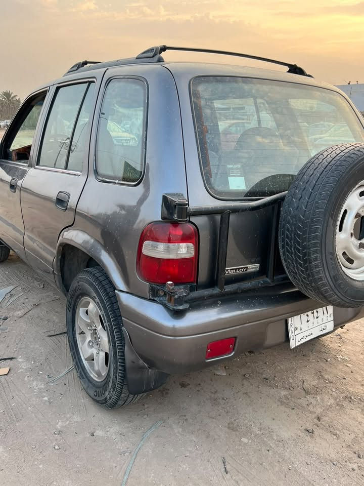 سبورتج ٢٠٠١ • اوتوماتيك • محرك مكفول