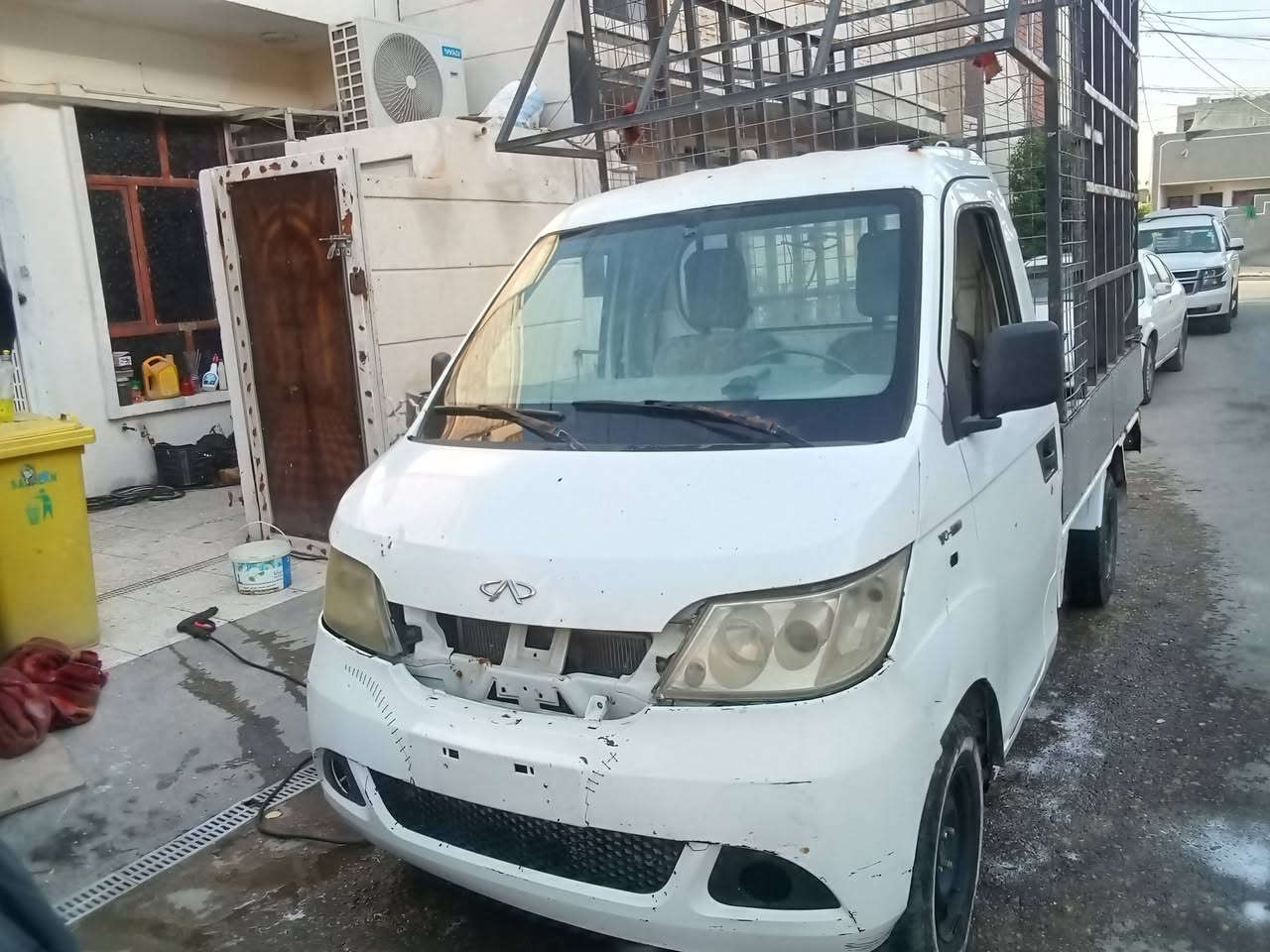 السلام عليكم  سياره شيري نظيفه سياره جاهزه بغداد الشعب تريدها تحويل وتريدها بدون تحويل 
***********
