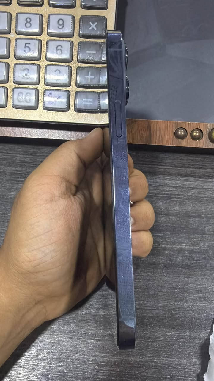 آيفون 13برو ماكس عربي شرق اوسط ذاكره 128 مبدل ظهر وبطارية *********** والسعر 600 مكان بغداد الشعب
