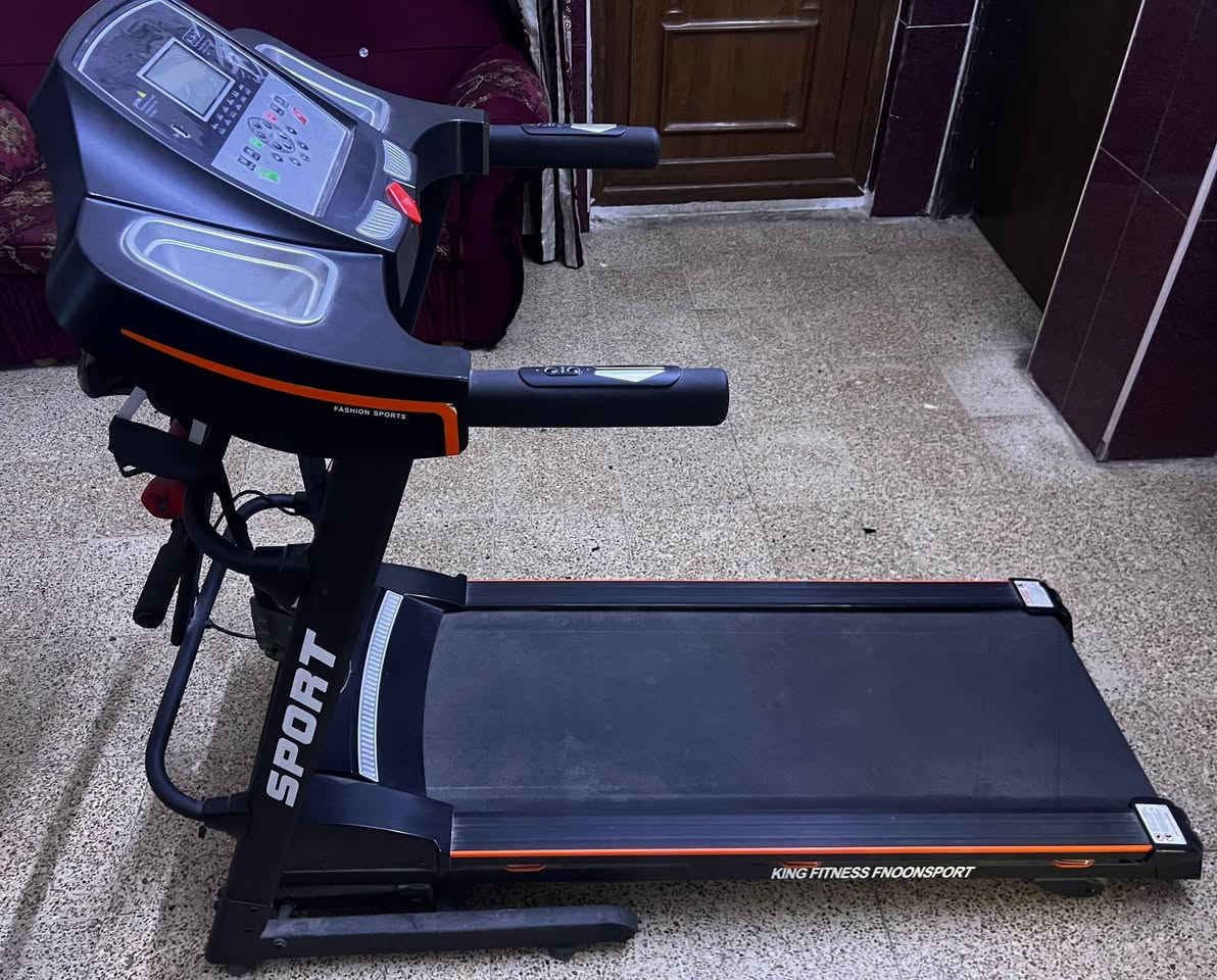 جهاز جري جبلي يتحمل وزن 200
كامل بدون نقص استعمال قليل
السعر 250 وبي مجال بسيط
***********
