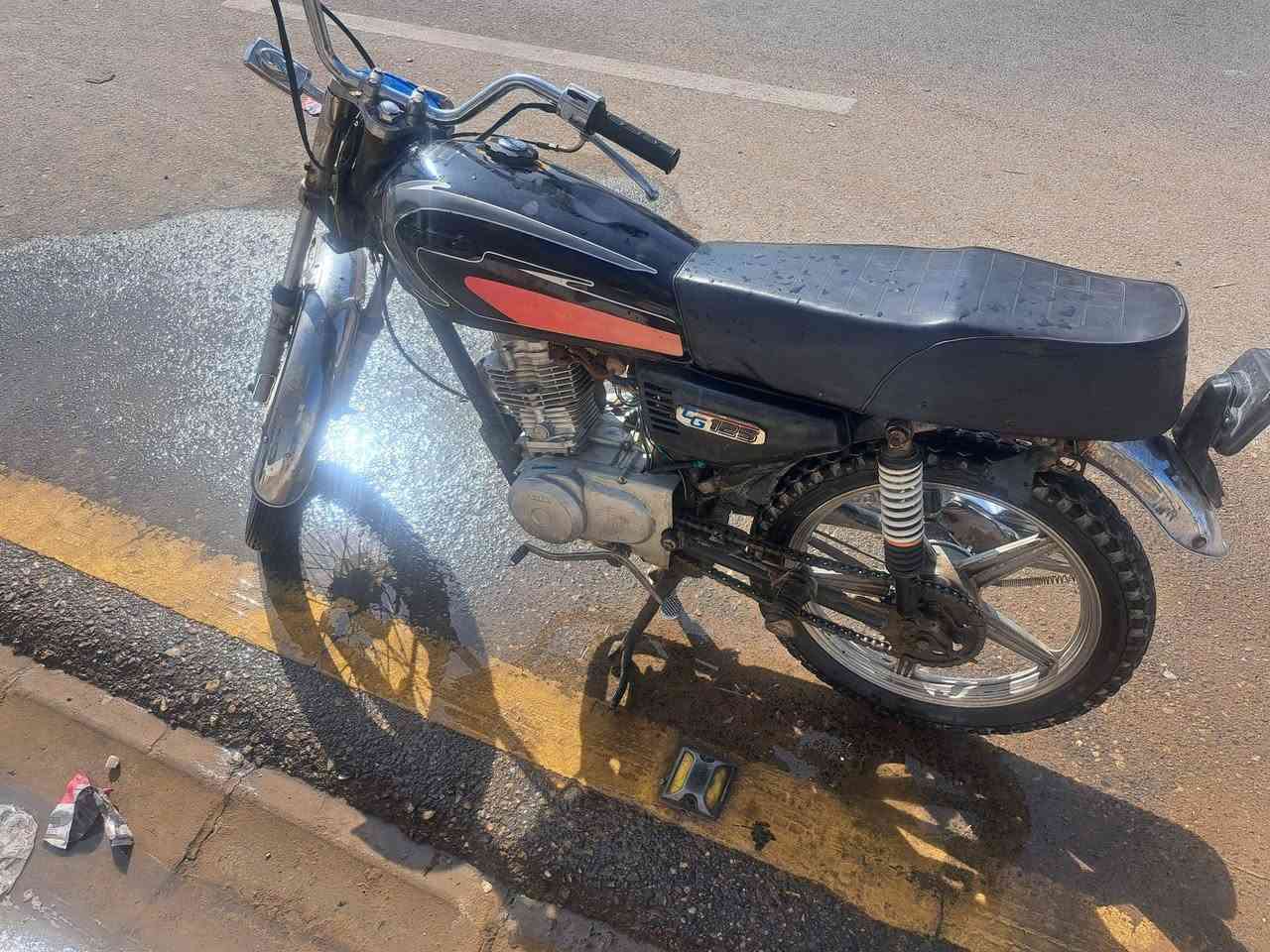دراجه للبيع موديل 14 اوراق اصوليه
دراجه محركه نضيف وحلو حاليا ضاربه الماكنيت مالته ماتشتغل 
عوزه كهربائيات مابيها 
سعره من لاخير قفل ٣٢٥ 🔐
***********
