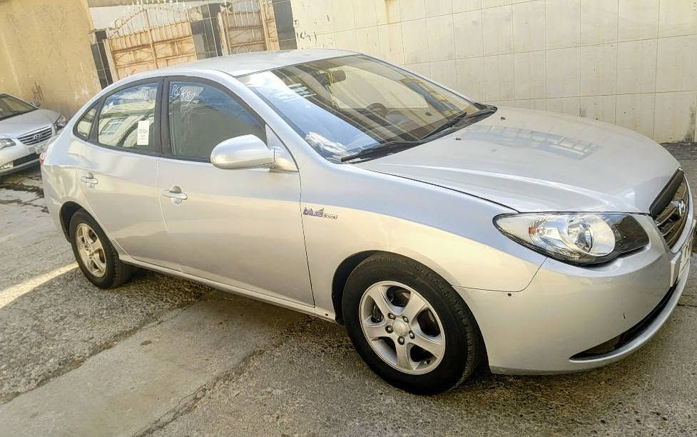 ئاڤانتی 2007  //  ***********
بارکۆدی هەیە
سەقف و کەڤەر و سەرەدەبڵ و لێدران بەشەرت ،،
گێڕ و مەکینە و تەبرید و کارەبایی بەشەرت،،

نرخی   //  44 قفڵ 🔓🔒
بۆ پەیوەندی  //  ***********
وتساپ و تیلگرام رانية, السليمانية
