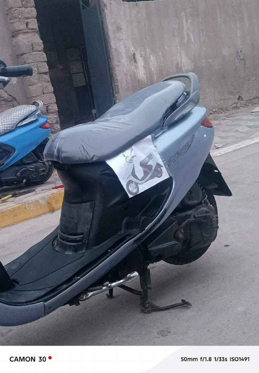 سلام عليكم اخوان
دراجه فراشه للبيع كفاله من لويل للويل مال جناي مال حوايه شرط برغي تجاري ما بيهة  جاهزة على اخير حبايه  مكاني ديوانيه دغاره رقمي  ***********  اخوان رحم الله والديكم اسعار لفراشه لحاويه معروفه
