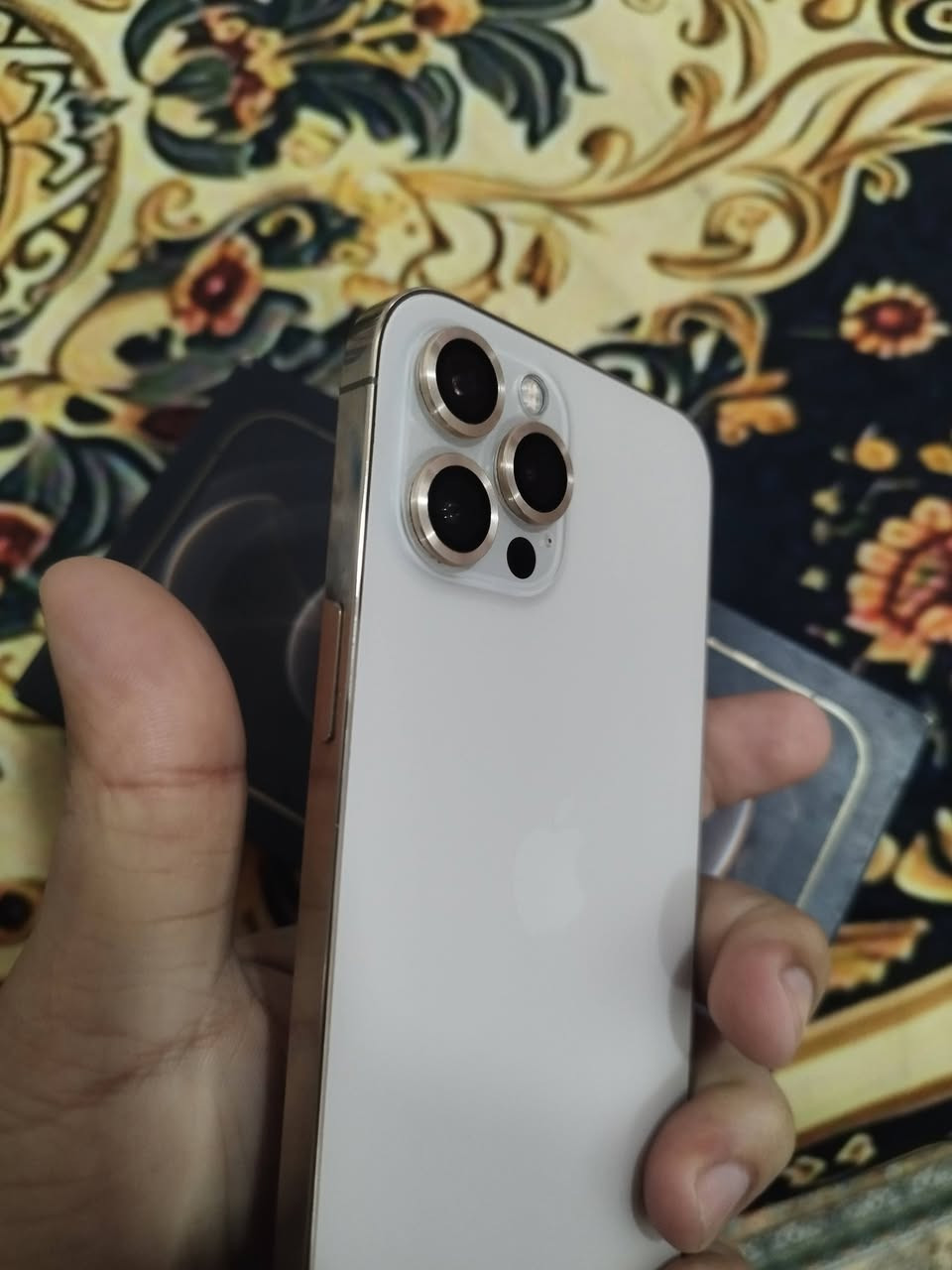 ايفون 12 برو ماكس ذاكرة 256 بطاريه 100
جهاز مبدل شاشه اصليه 3 خيارات وبطاريه اصليه فيس ايدي مايشتغل وياء كارتون مالته مطابق

السعر 350

***********
