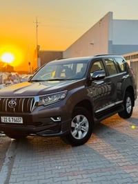 TAOTA PRADO 2023 فئه TXL سته سلندر4000 بصمه تشغيل وأبواب كشن مخمل شاشه...