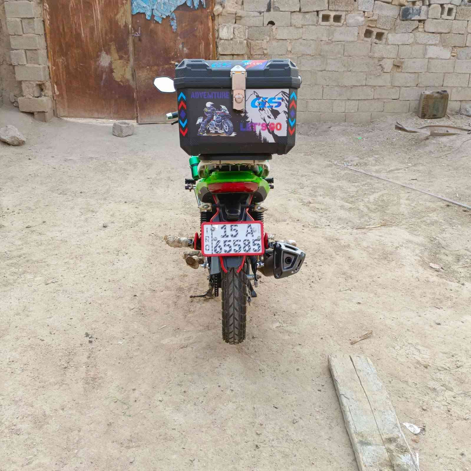 هيومه للبيع مسجل تحويل شوكت متحب موديل ٢٣ بعده شركه العنوان الكرمه الكنطر السعر مليون ٧٥٠ وبيه مجال الهاتف ***********
