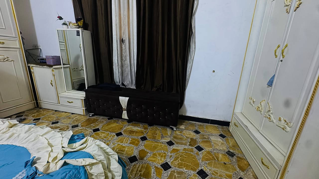 غرفتين البيضه صاج عراقي.  مليون ونص. والجوزيه تركيه مليون وربع. حي العسكري
