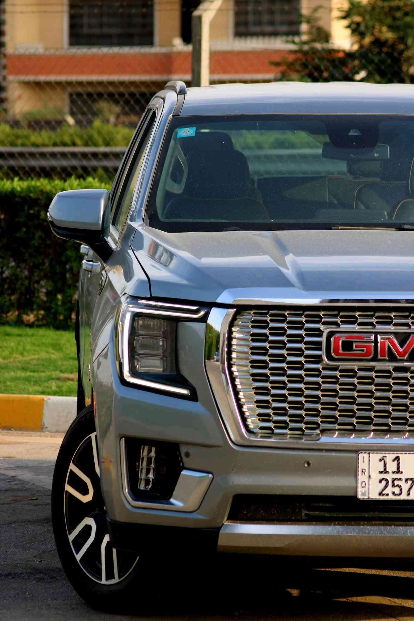 GMC 2023 (جمسي بــ(295 
الفئه: AT4
ماشيه: 20 ميل

بيها وارد امريكا حادث مرفق بالصور

محرك وكير مكفولات 

المواصفات: 1/1 

جكات 

داتا شو

كيجات الكترونيه 

5 كامرات 

فورويل 

وضعيات قياده 

3 شاشات

صندوق كهرباء  

كشن ذاكره 

نظام اطفاء ذاتي 

سايد بريك كهربائي 

سماعات نظام Bose

ستيرن كهرباء + تدفئه 

رادار امامي + جانبي 

كشنات تبريد وتدفئه امامي + خلفي 

كشنات كهرباء امامي + خلفي 

حساس امامي + خلفي 

رقم بغداد بأسمي 

***********

السعر ( 295 ) مكاني بغداد 

***********
