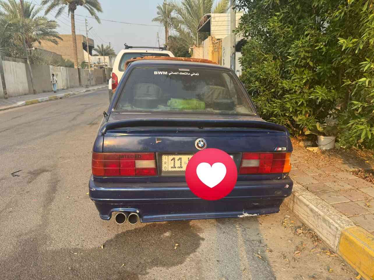 السلام عليكم بي ام زعره 90 موديل تبريد كامل كير جديد السياره حلوه لا ضربه ولاخياس غرفه جديده صدر امامي خلفي نضيف تخم تاير نضيف كهربائيات كلها شغاله وعلى بلاد السياره كاسره بستم حجم مكينه 20 مفتوح مستعجل على بيعتها السعر 25 وبيها مجال رقمي ***********
