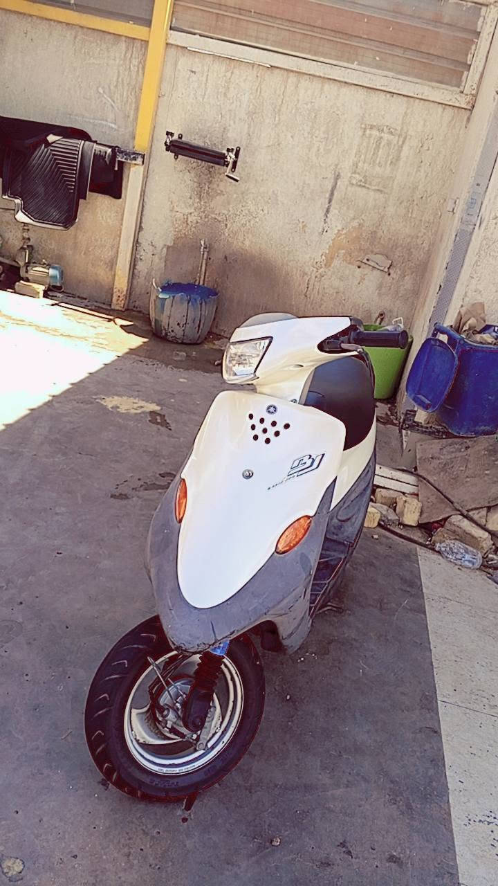 سلام عليكم ياماهه لبيع دراجه جديد معنه كلمه ونضافه 100مكفوله كفاله عامه من كلشي دراجه مستعجل على بيعته 
الرقم ***********
